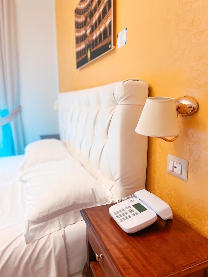 Neapolitantrips Hotel Extérieur photo