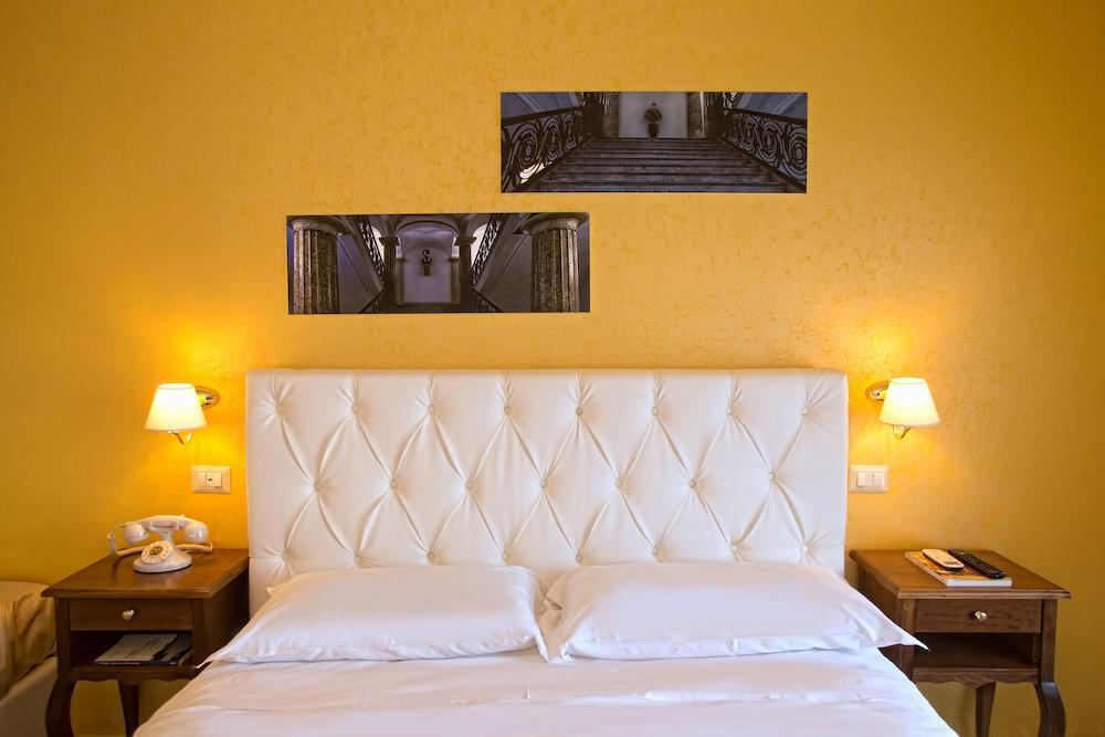 Neapolitantrips Hotel Extérieur photo